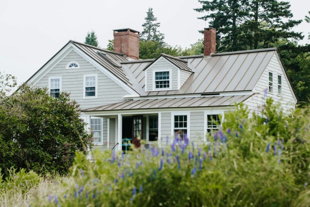 Exterior of a well-prepared Northern Virginia home showcasing curb appeal, landscaping, and presentation strategies that help homes sell faster.