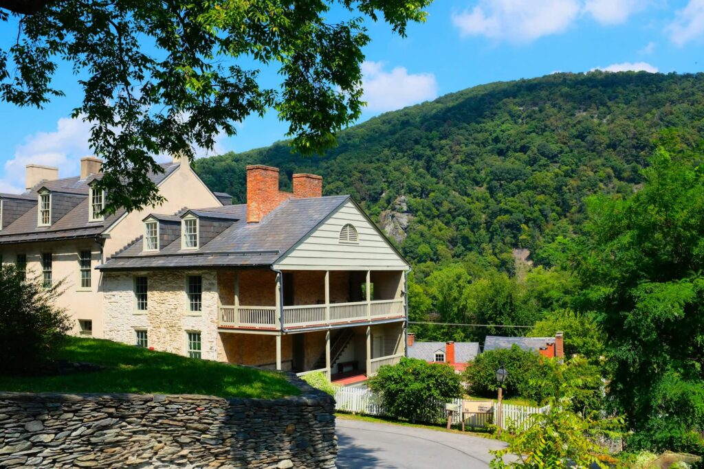 FSBO vs realtor Virginia cost comparison for a Northern Virginia home seller
